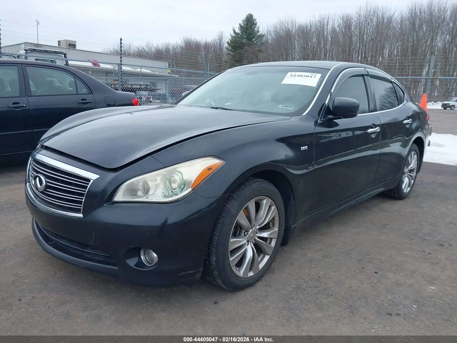 2011 INFINITI M56