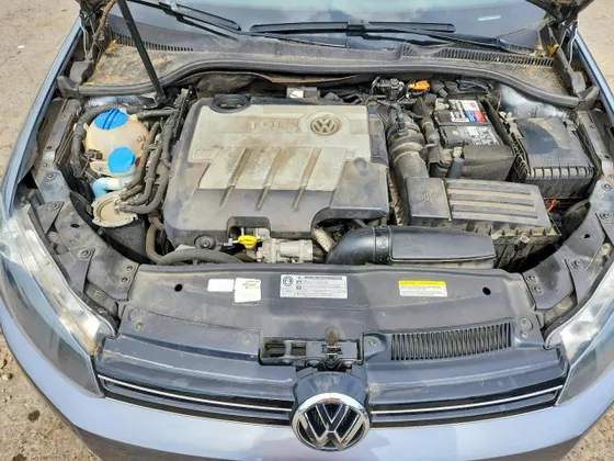 2014 Volkswagen Jetta SportWagen TDI