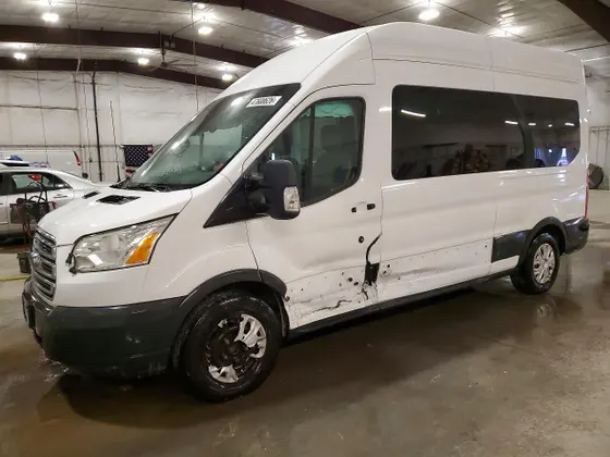 2016 Ford Transit Passenger Wagon XLT