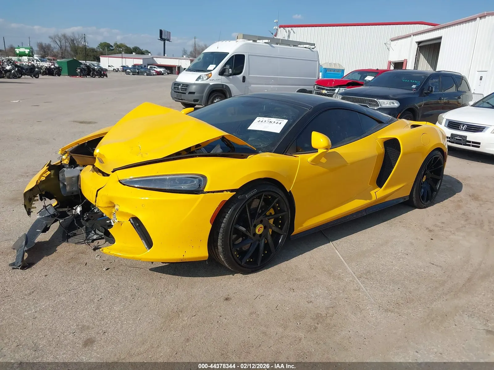 2022 McLaren GT COUPE