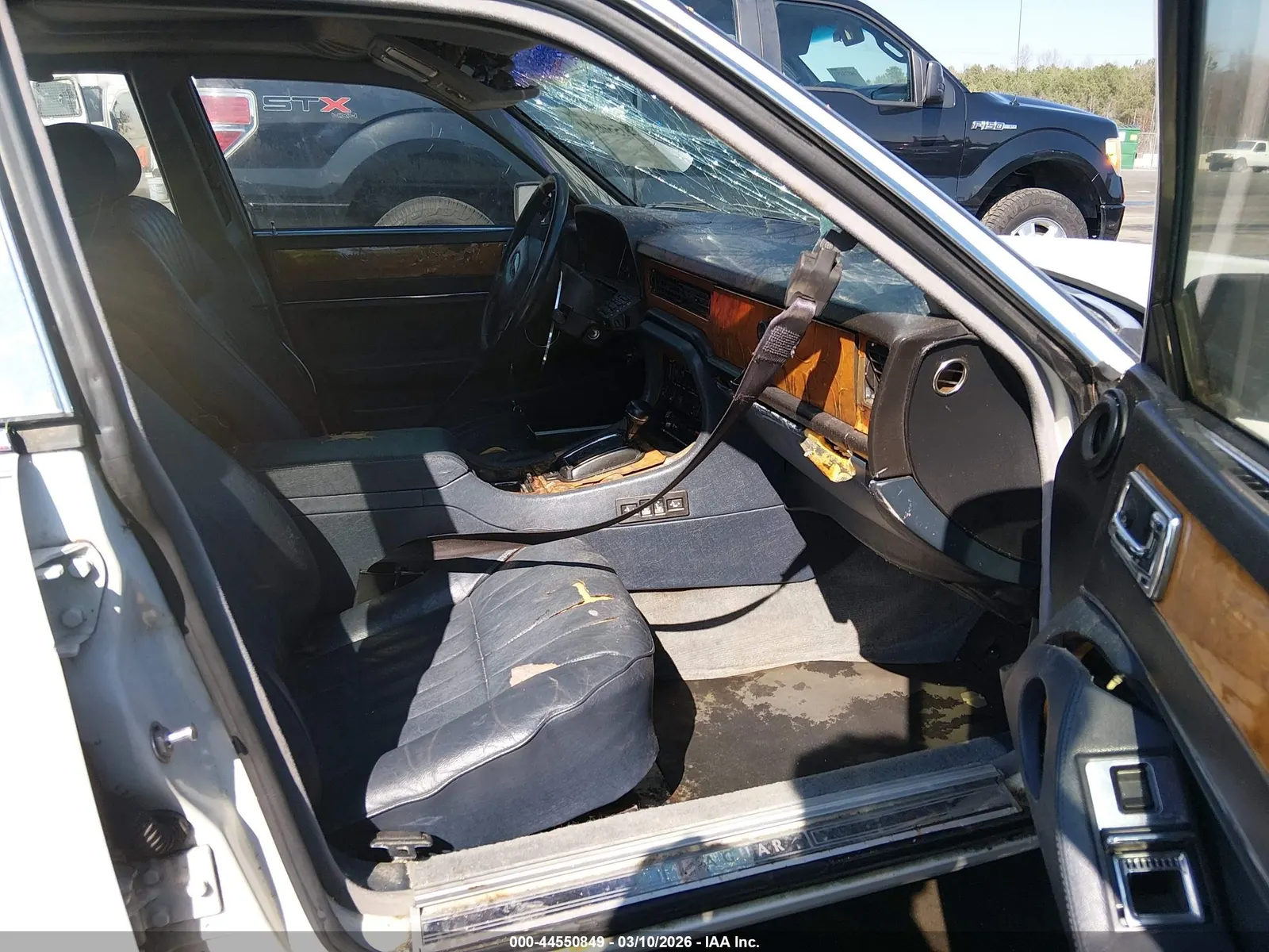 1992 Jaguar XJ SOVEREIGN