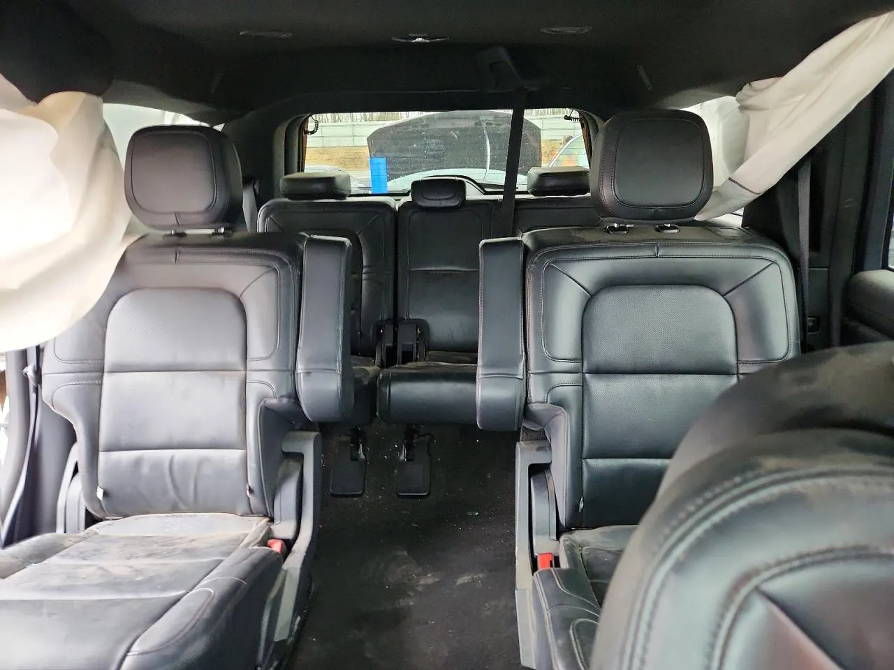 2023 Lincoln Navigator Standard