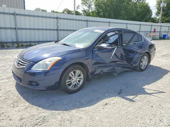 2010 Nissan Altima 2.5 S