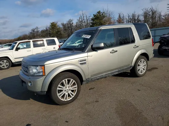 2011 Land Rover LR4 LUX