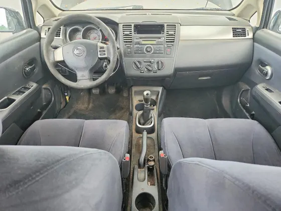 2008 Nissan Versa 1.8 SL