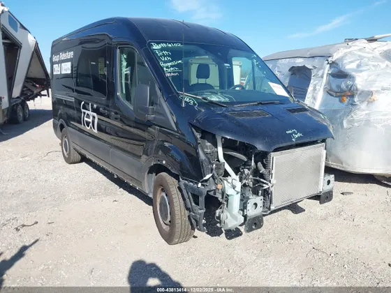 2024 Ford Transit Passenger Wagon XL