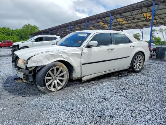 2010 Chrysler 300 Touring