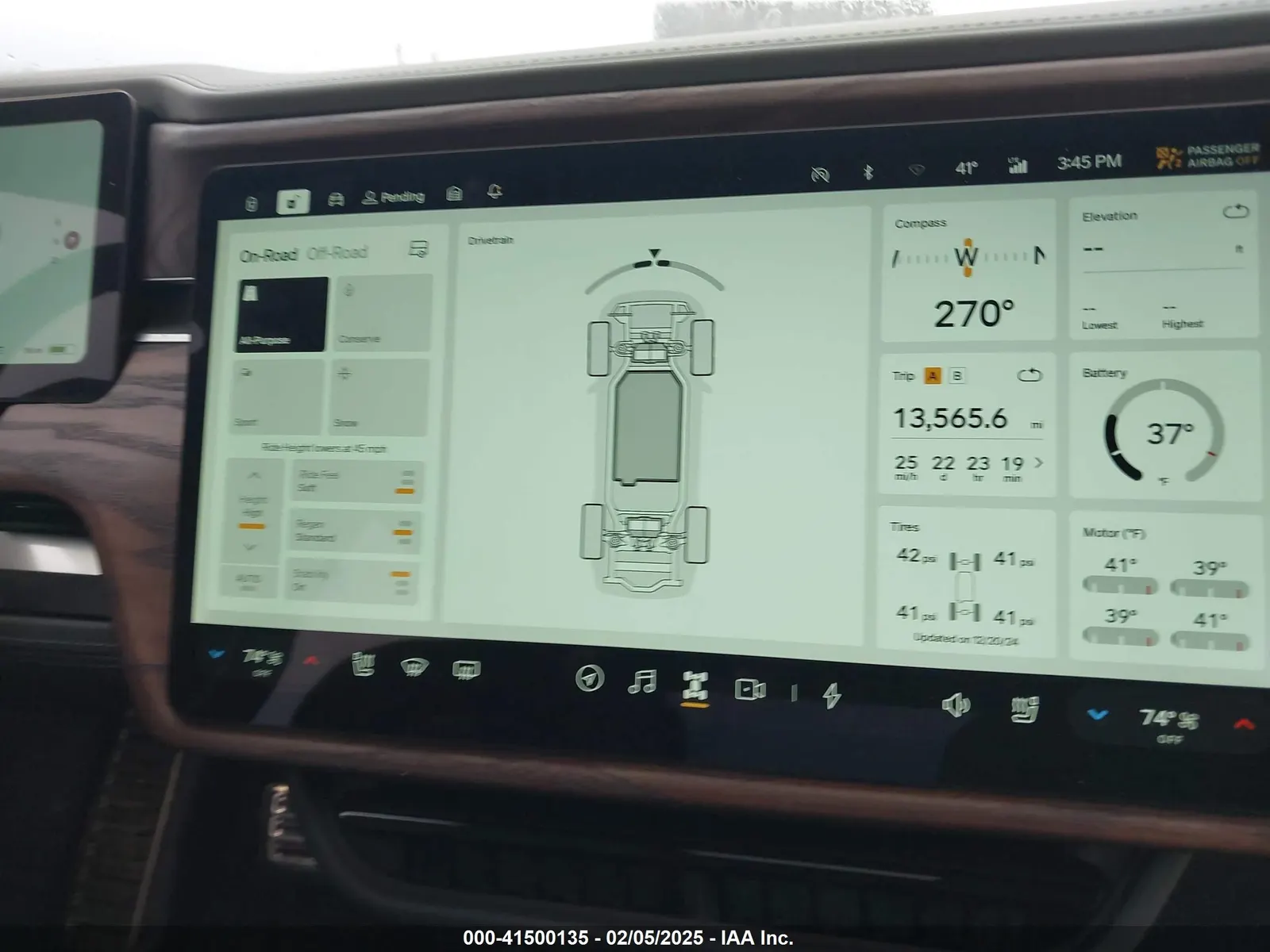 2022 Rivian R1T Adventure Package