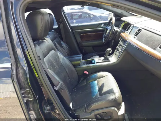 2010 Lincoln MKS