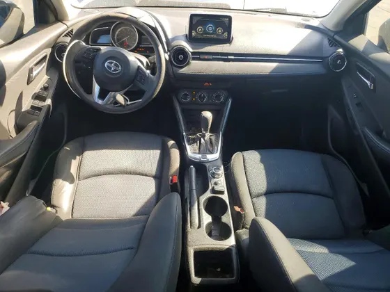 2016 Scion iA SCION IA