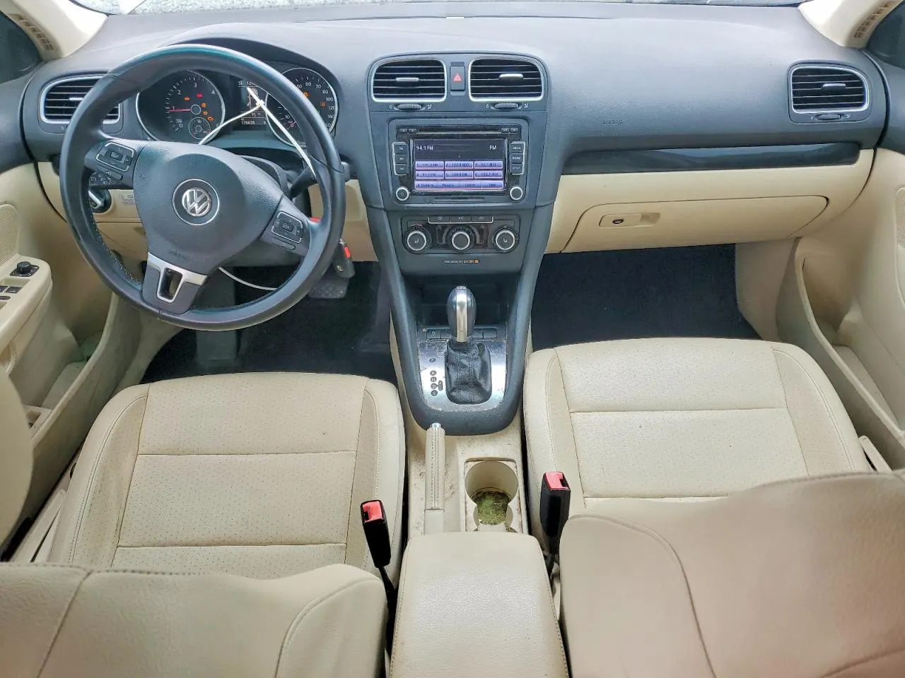 2013 Volkswagen Jetta SportWagen TDI w/Sunroof & Nav