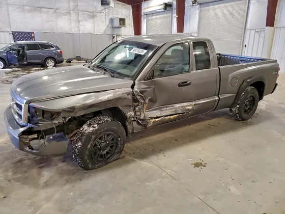 2010 Ram Dakota ST