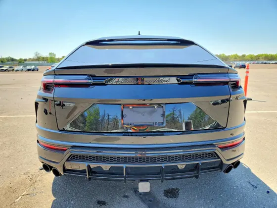 2019 Lamborghini Urus