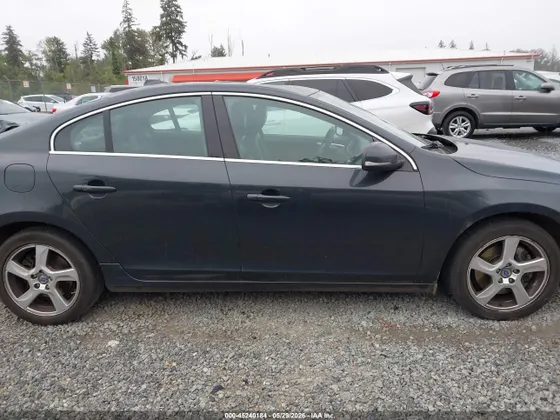 2013 Volvo S60 T5