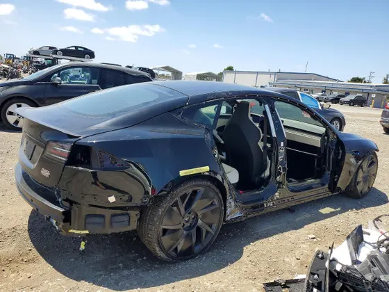 2026 Tesla Model S Plaid