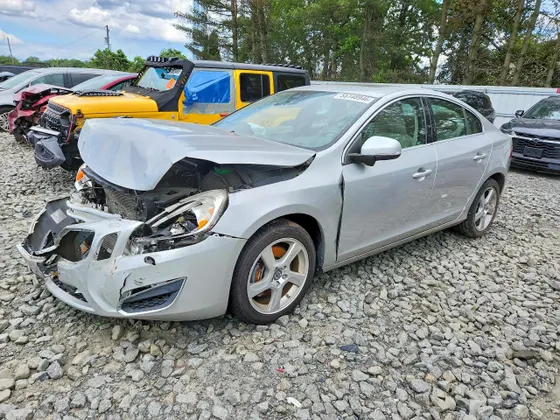 2012 Volvo S60 T5
