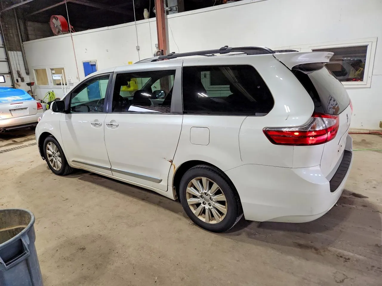 2015 Toyota Sienna Ltd Premium