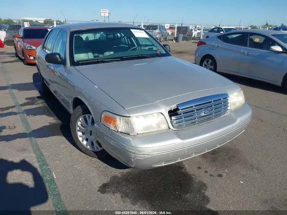 2003 Ford Crown Victoria LX