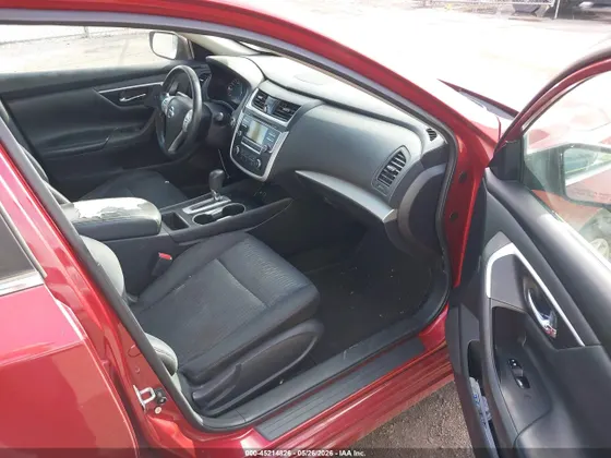 2016 Nissan Altima 2.5 SR