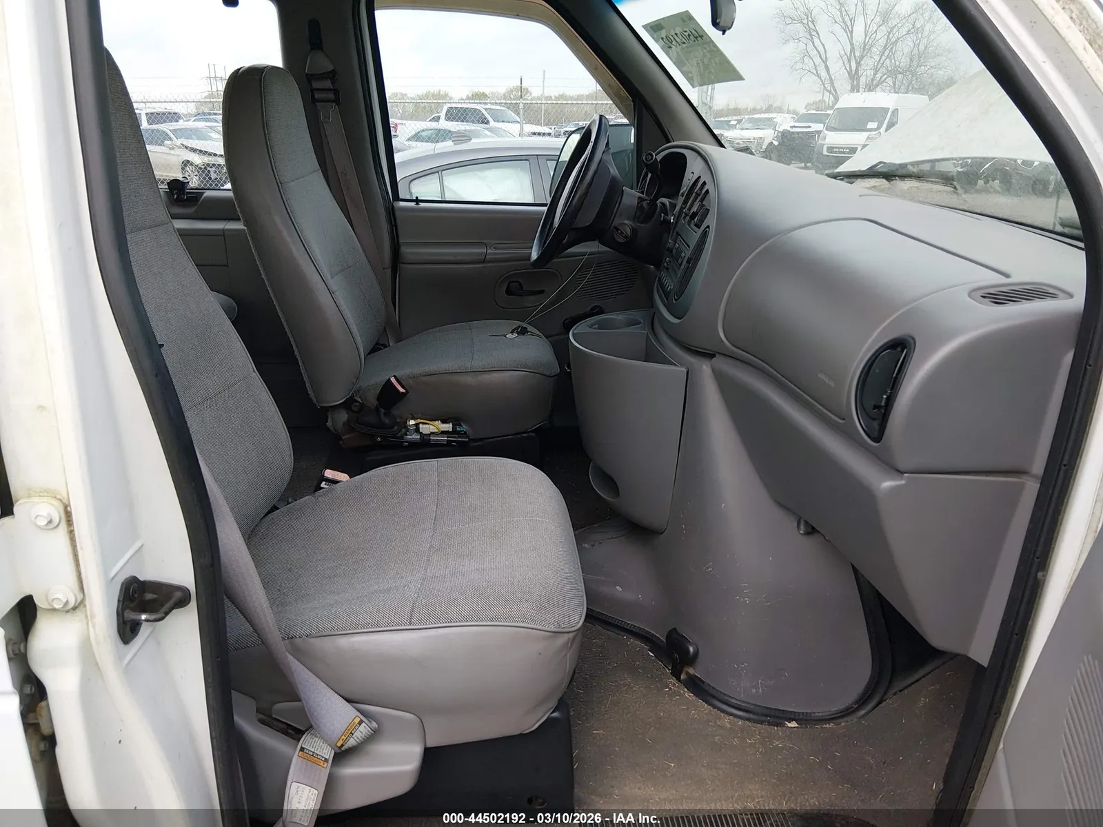 1997 Ford Club Wagon XL