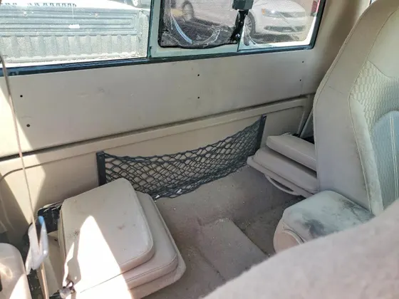 2003 Mazda B-Series 4WD Truck SE