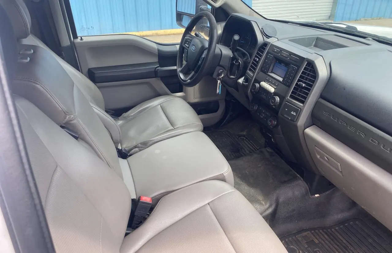 2020 Ford F-550 SUPER DUTY