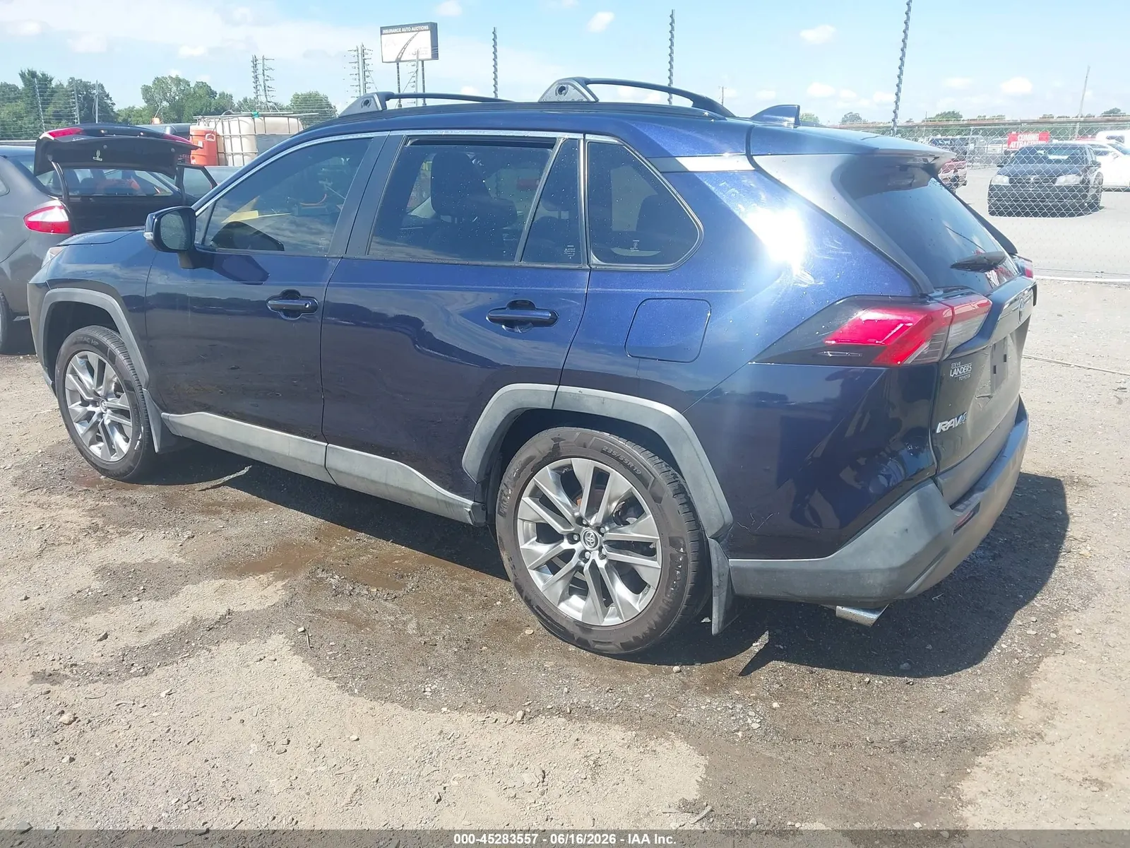 2019 Toyota RAV4 XLE Premium