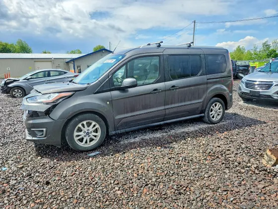 2022 Ford Transit Connect Wagon Titanium