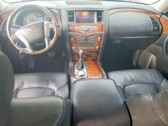 2017 INFINITI QX80