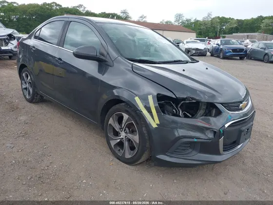 2020 Chevrolet Sonic Premier