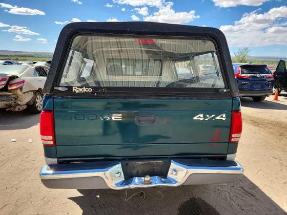 1997 Dodge Dakota
