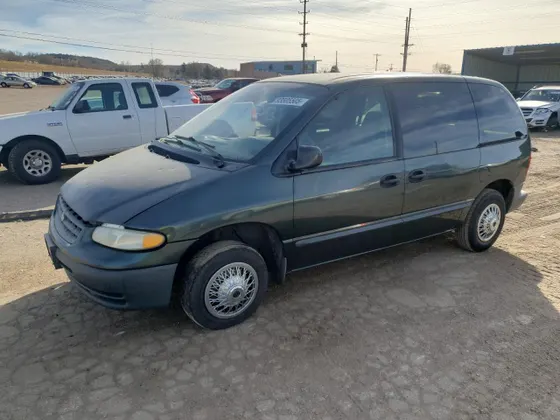2000 Chrysler Voyager