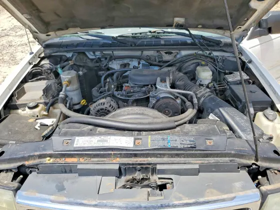 2003 GMC Sonoma SLS