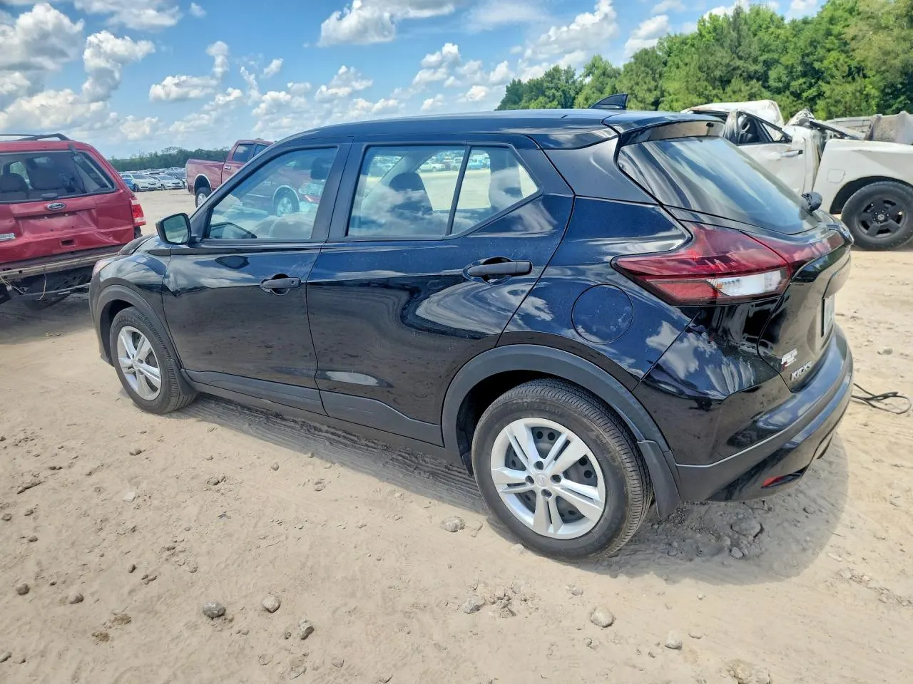 2023 Nissan Kicks S