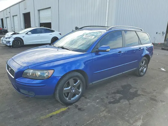 2006 Volvo V50 2.5L Turbo