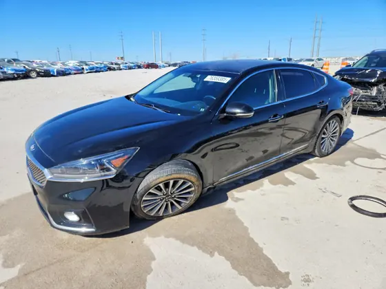 2019 Kia Cadenza Premium