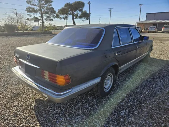 1985 Mercedes-Benz 500 Series 500SEL