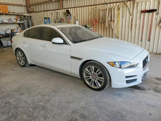 2019 Jaguar XE 25t Premium
