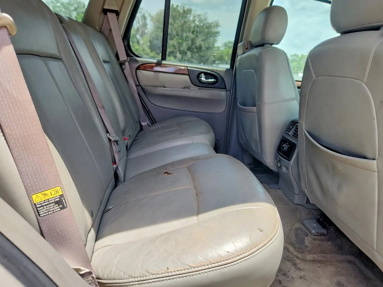 2005 Isuzu Ascender S