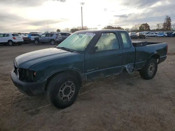 1998 Isuzu Hombre XS