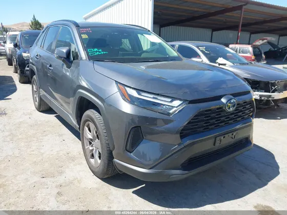 2023 Toyota RAV4 Hybrid LE