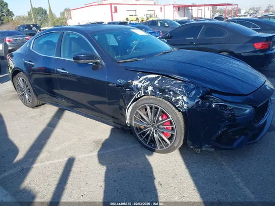 2022 Maserati Ghibli GT