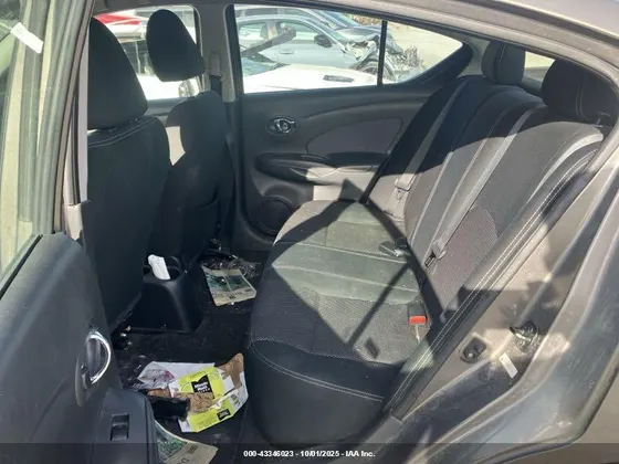 2016 Nissan Versa S Plus