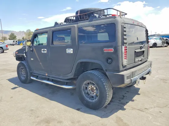 2005 HUMMER H2 SUV