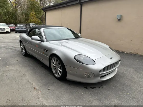 2001 Aston Martin DB7