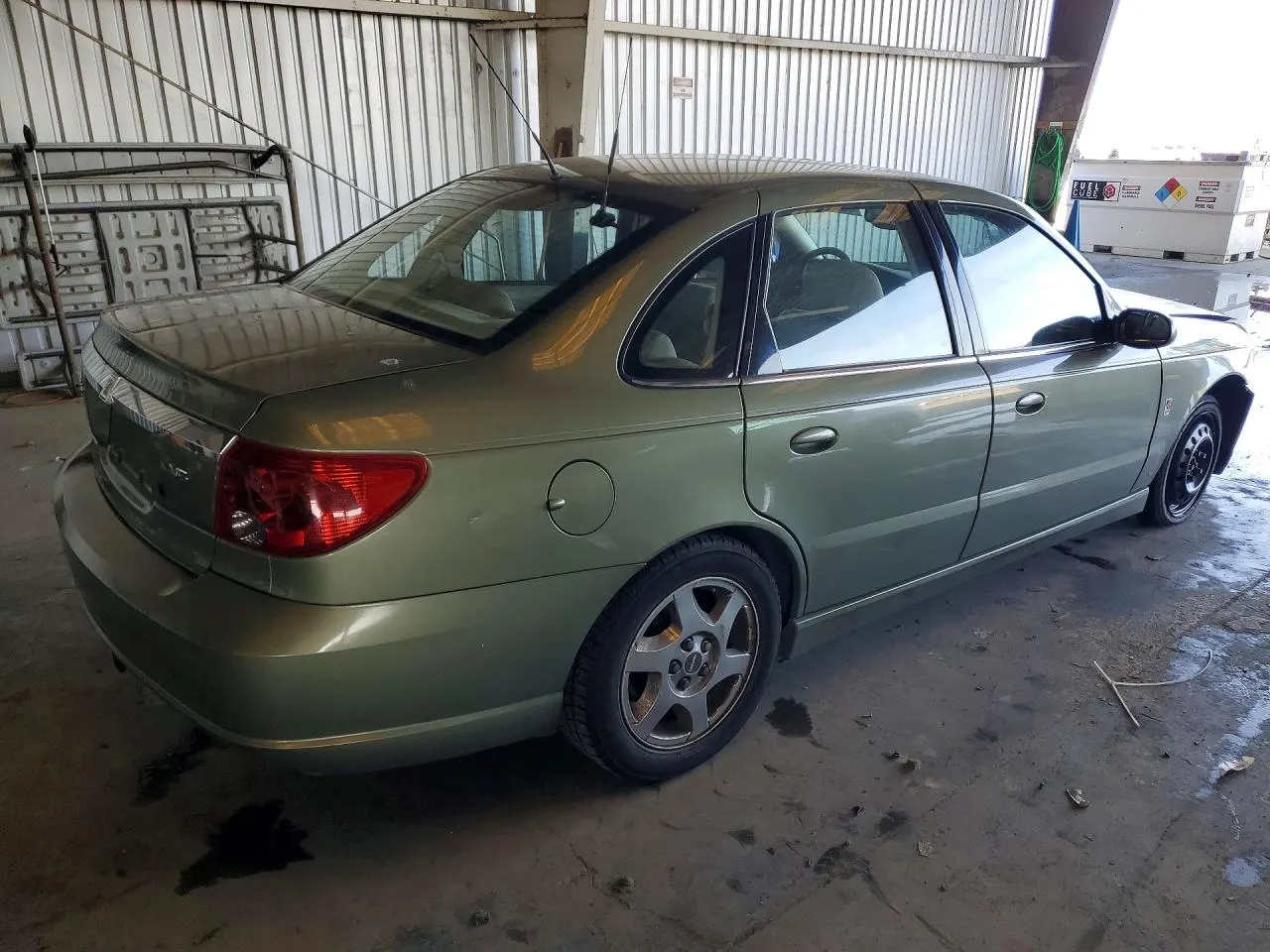 2004 Saturn L-Series L300 2
