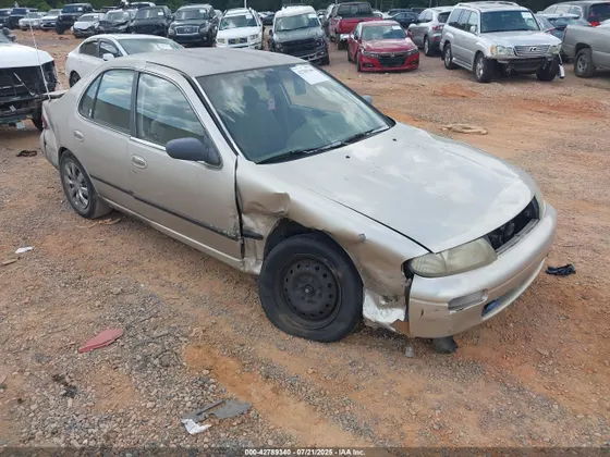 1997 Nissan Altima XE