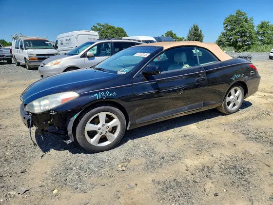 2007 Toyota Camry Solara SLE