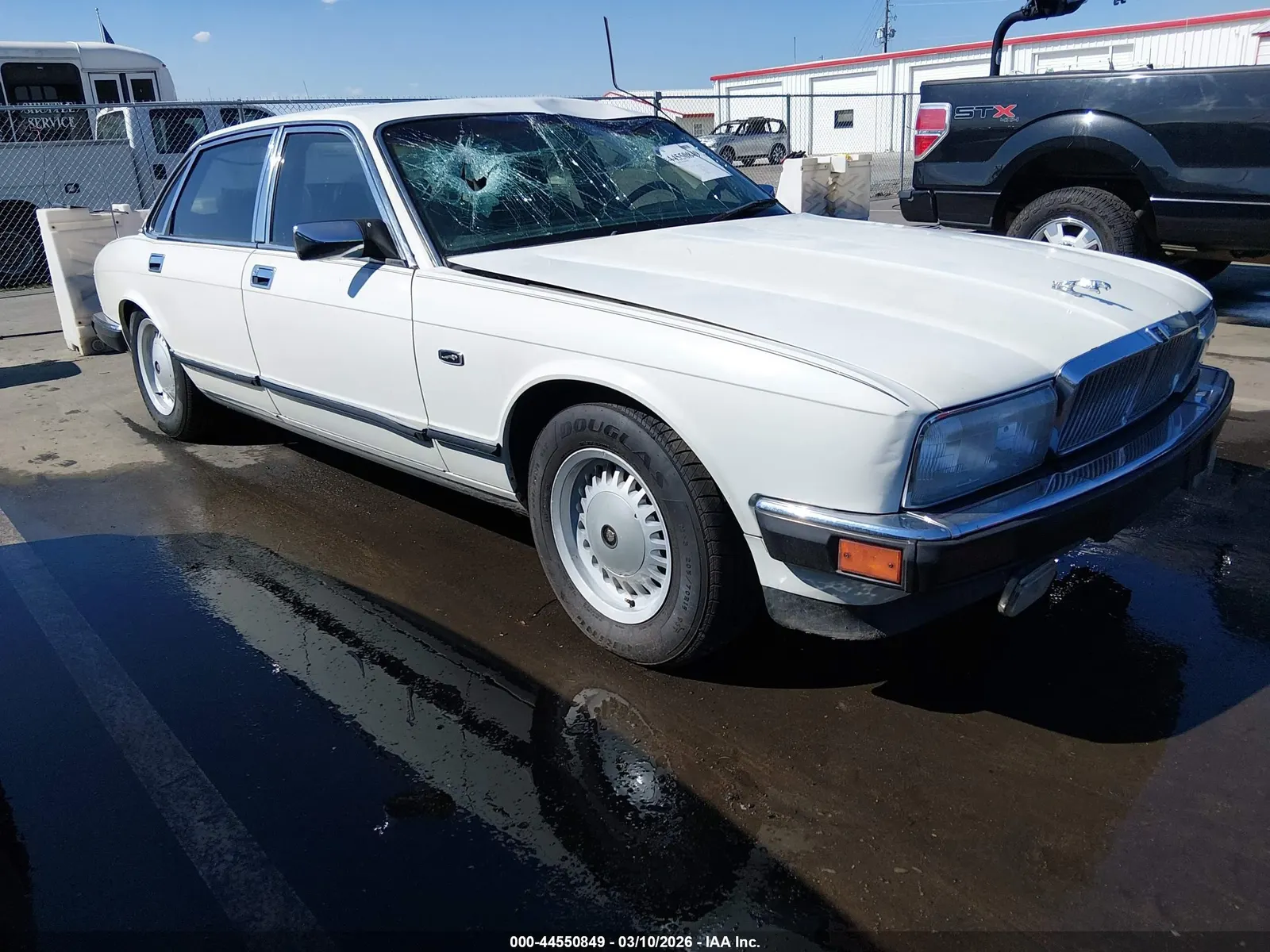 1992 Jaguar XJ SOVEREIGN