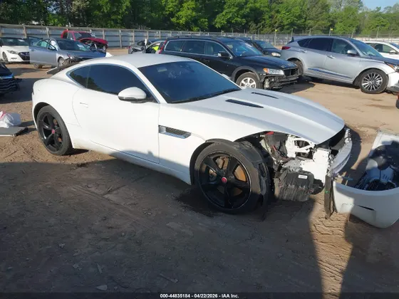 2018 Jaguar F-TYPE P300
